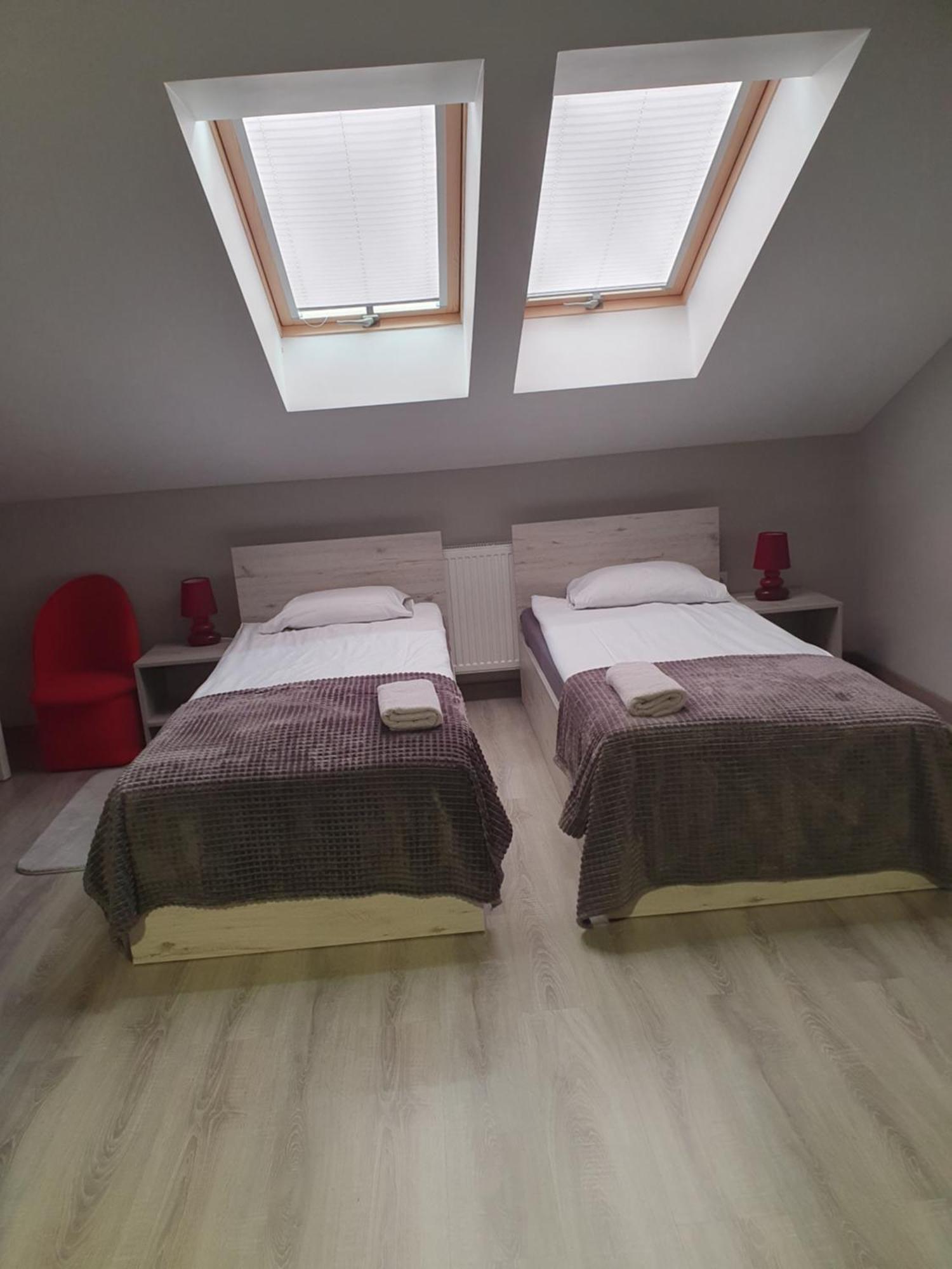 Stajnia Kruki Villa Wola Kaluska Kültér fotó